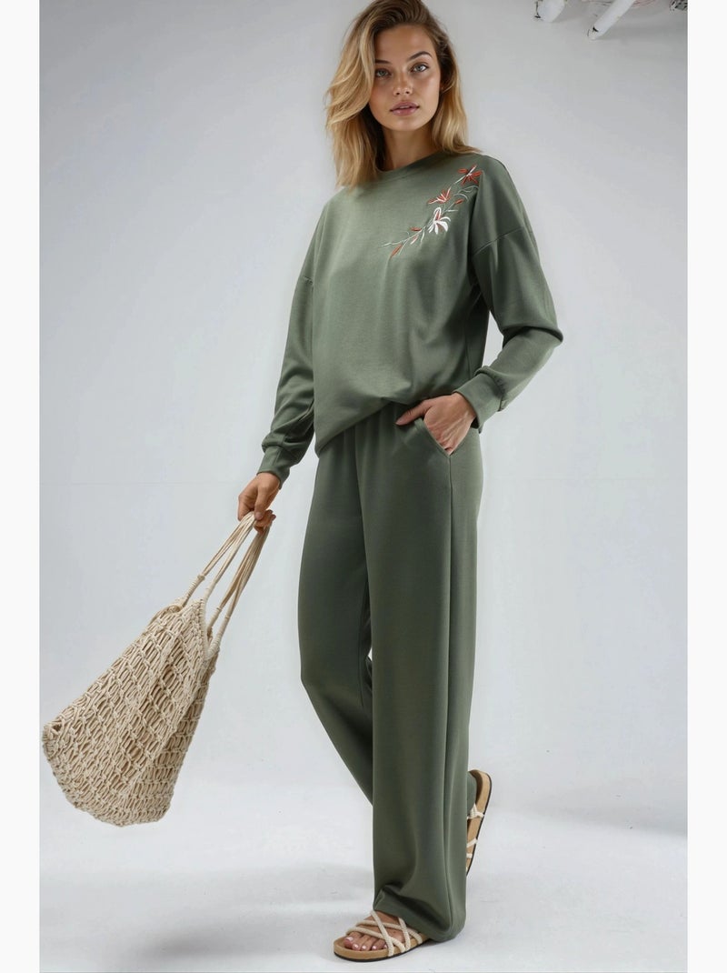 Conjunto largo de dos piezas con cuello redondo bordado y pantalones de pierna ancha hiccup Caqui - Kiabi