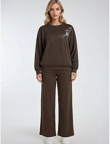 Conjunto largo de dos piezas con cuello redondo bordado y pantalones de pierna ancha hiccup