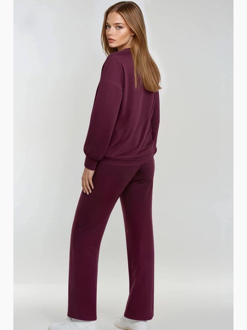 Conjunto largo de dos piezas con cuello redondo bordado y pantalones de pierna ancha hiccup - Kiabi Conjunto largo de dos piezas con cuello redondo bordado y pantalones de pierna ancha hiccup - Kiabi
