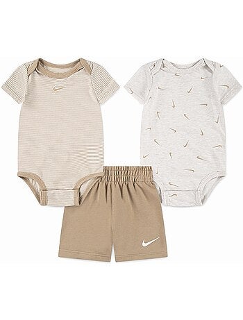Conjunto para ponerse - Nike