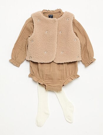 Conjunto pelele + chaleco + leotardos