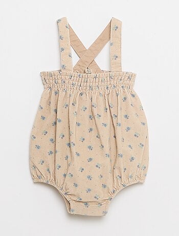 Conjunto short con tirantes + camiseta + leotardos - 3 piezas