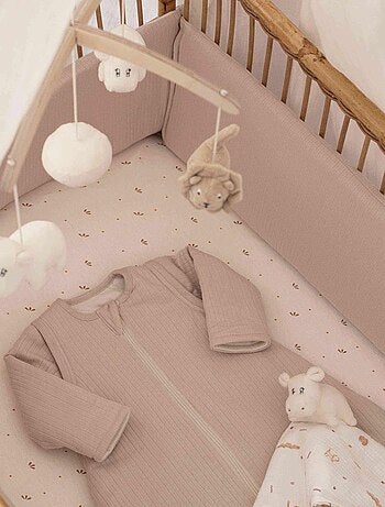 Contorno de cuna para bebé - posición alta