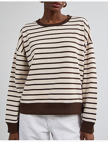 Correr con sudadera, mo fashion