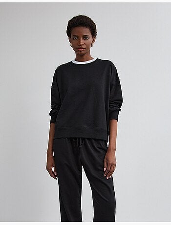 Correr con sudadera, mo fashion
