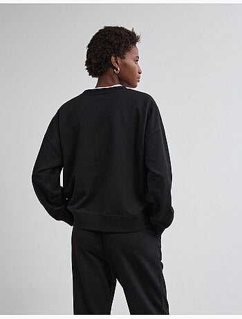 Correr con sudadera, mo fashion
