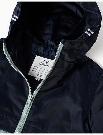 Cortavientos con capucha y bolsillos