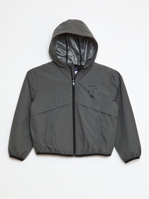 Cortavientos impermeable con capucha - Kiabi