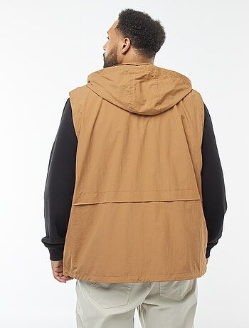 Cortavientos impermeable con capucha mangas extraíbles