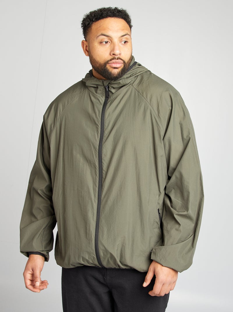 Cortavientos liso plegable en la capucha KAKI - Kiabi