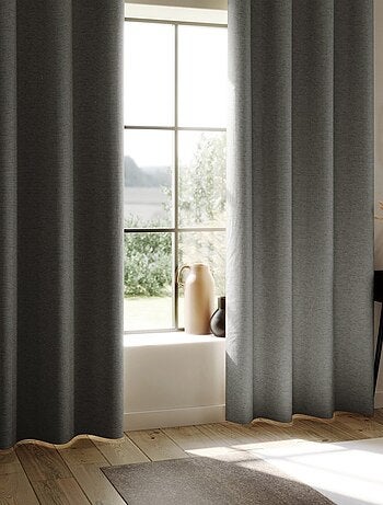 Cortina 100% opaca con revestimiento efecto lino