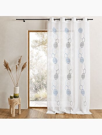 Cortina con estampados de círculos y redondeles