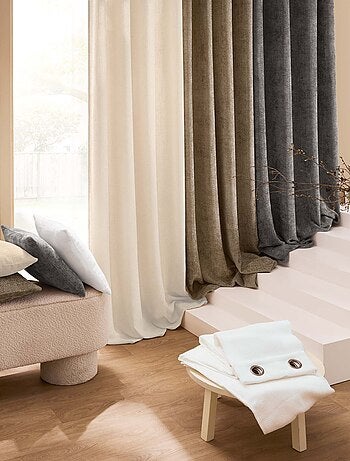 Cortina con ojales de terciopelo chenilla