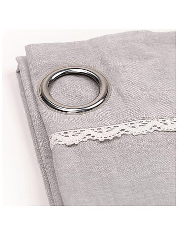 Cortina con ojales romántica con encaje