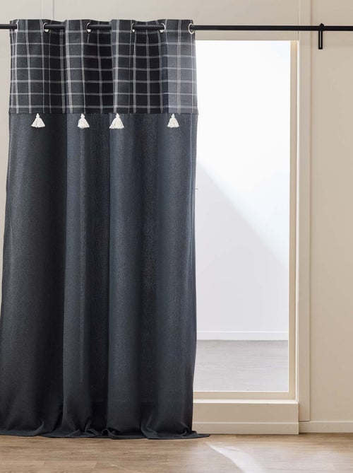 Cortina con ojales y parte superior a cuadros con pompones en policotón - Kiabi