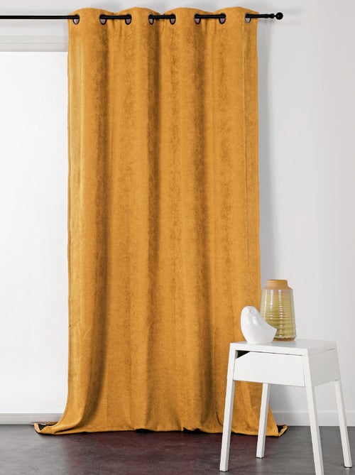 Cortina con Ojetes Aislante y Repelente al Agua Efecto Terciopelo - Kiabi