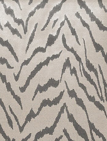 Cortina con Ojetes Tigre