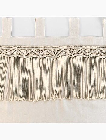 Cortina con pasadores en macramé