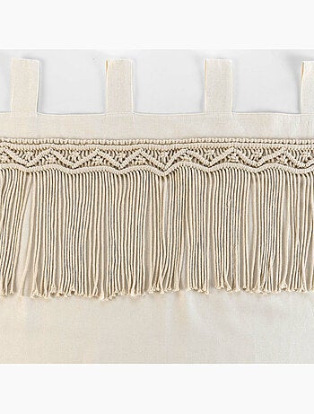 Cortina con pasadores en macramé