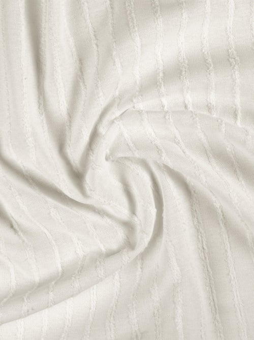 Cortina de algodón y lino con finas rayas texturizadas - Kiabi