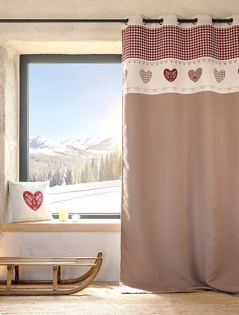 Cortina de jacquard de ojales con parte superior de guinga y motivos de corazones