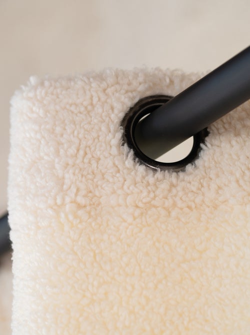 Cortina de montaña efecto piel de oveja - Kiabi