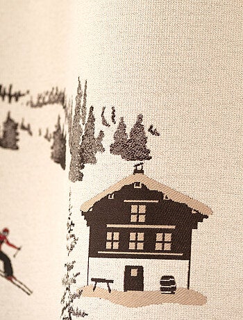 Cortina de ojales de jacquard con motivo de chalets y abetos
