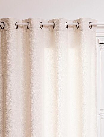 Cortina de ollaos semitraslúcida