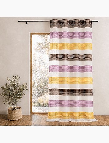 Cortina de organza con finas rayas horizontales de colores