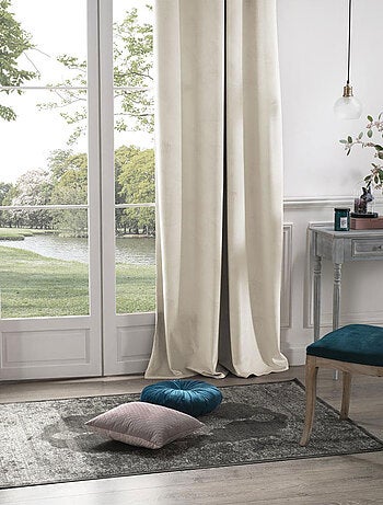 Cortina de terciopelo opaca