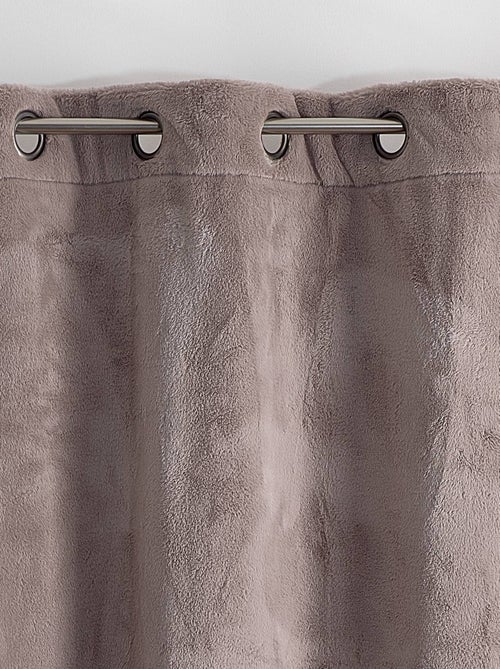 Cortina gruesa de imitación de piel polar - Kiabi