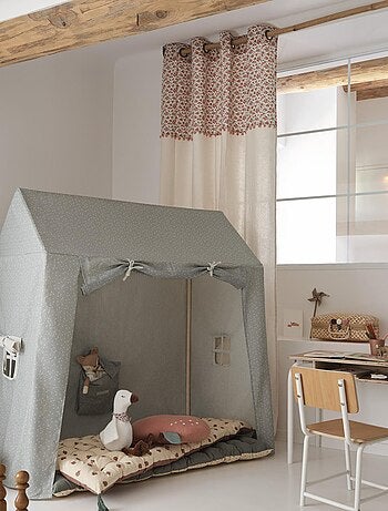 Cortina infantil con flores vintage