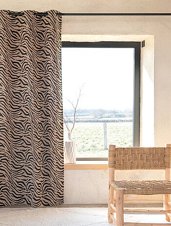 Cortina jacquard con estampado de cebra