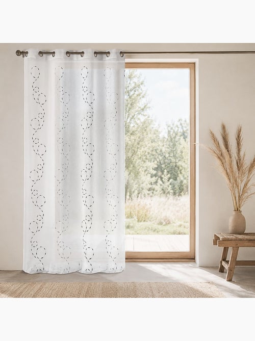 Cortina ligera bordada con motivos decorativos - Kiabi