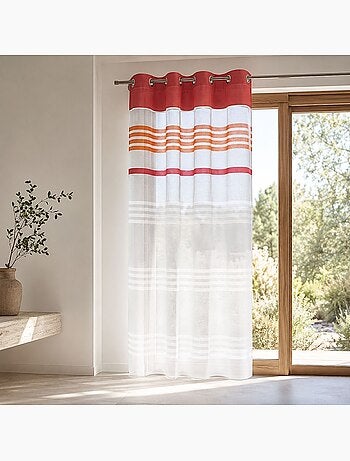 Cortina ligera con rayas horizontales