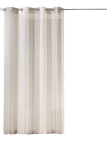 Cortina ligera con rayas verticales