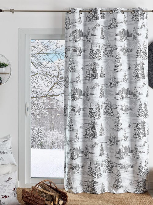 Cortina montañosa de abetos nevados - Kiabi