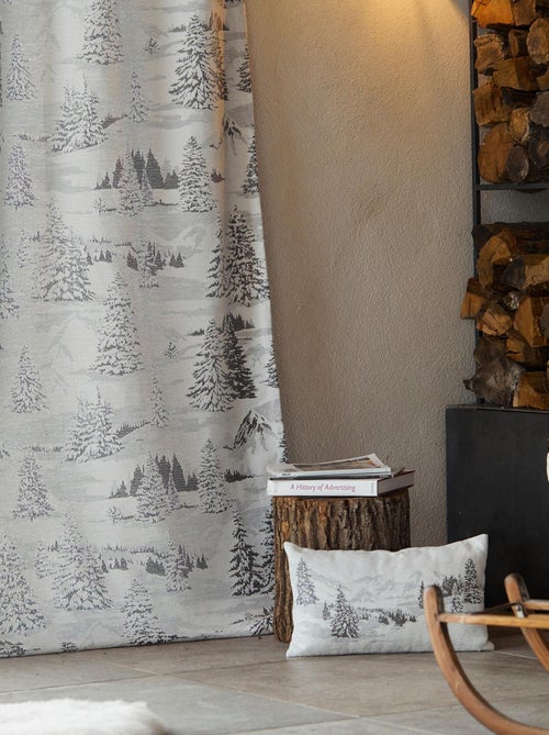 Cortina montañosa de abetos nevados - Kiabi