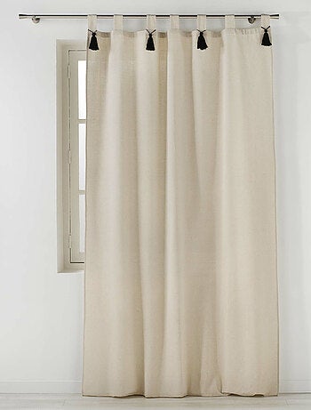 Cortina natural con pompones