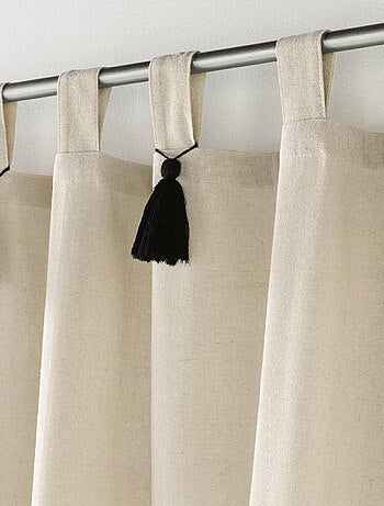 Cortina natural con pompones