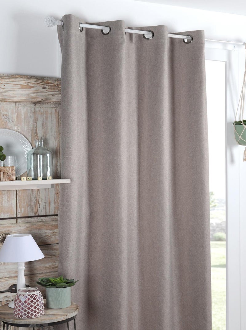 Cortina opaca con forro de polar. Beige - Kiabi