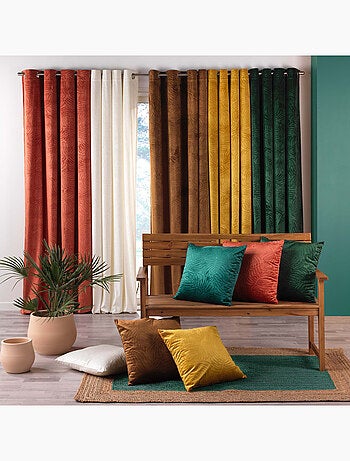 Cortina opaca de terciopelo en relieve