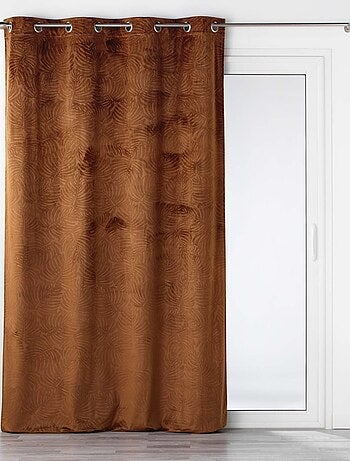 Cortina opaca de terciopelo en relieve