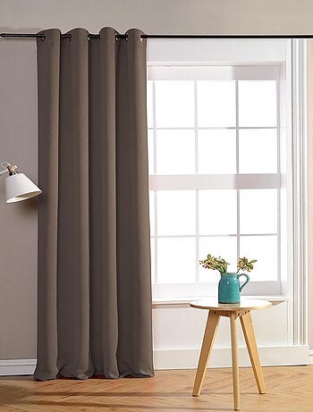 Cortina opaca para dormitorio y salón