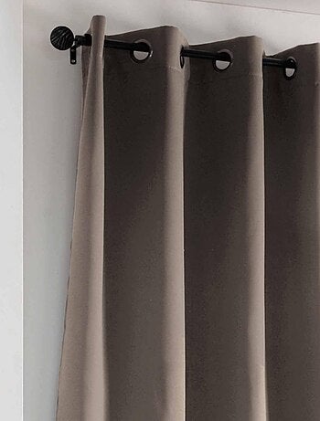 Cortina opaca unida 210gr/m²