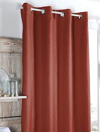 Cortina opaca y aislante con forro de polar