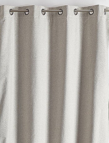 Cortina Opaca y Aislante Térmica Invierno/Verano