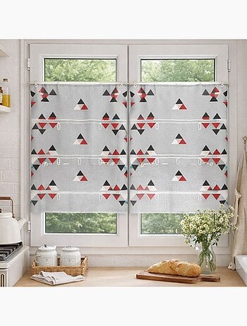 Cortina para ventana pequeña con bordado de triángulos
