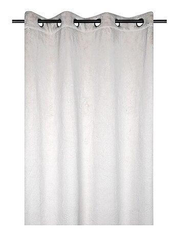 Cortina semi-opaca pelo sintético