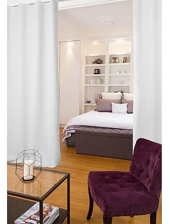 Cortina separadora de ambientes con paso de varilla y trenzado fruncido